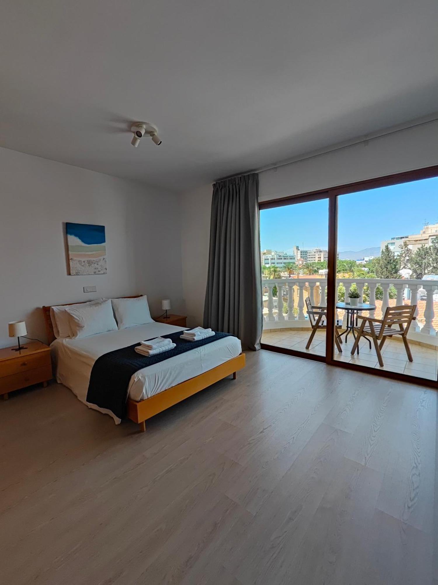 Ευ Ζην Central / Ev Zen Central Nicosia Exterior photo